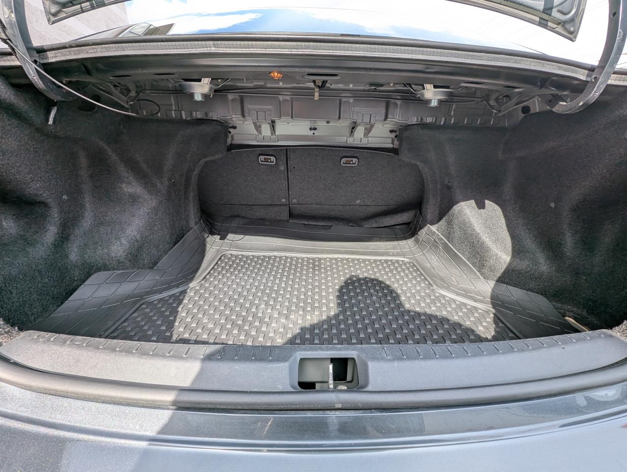 2008 Toyota Yaris BASE Photo