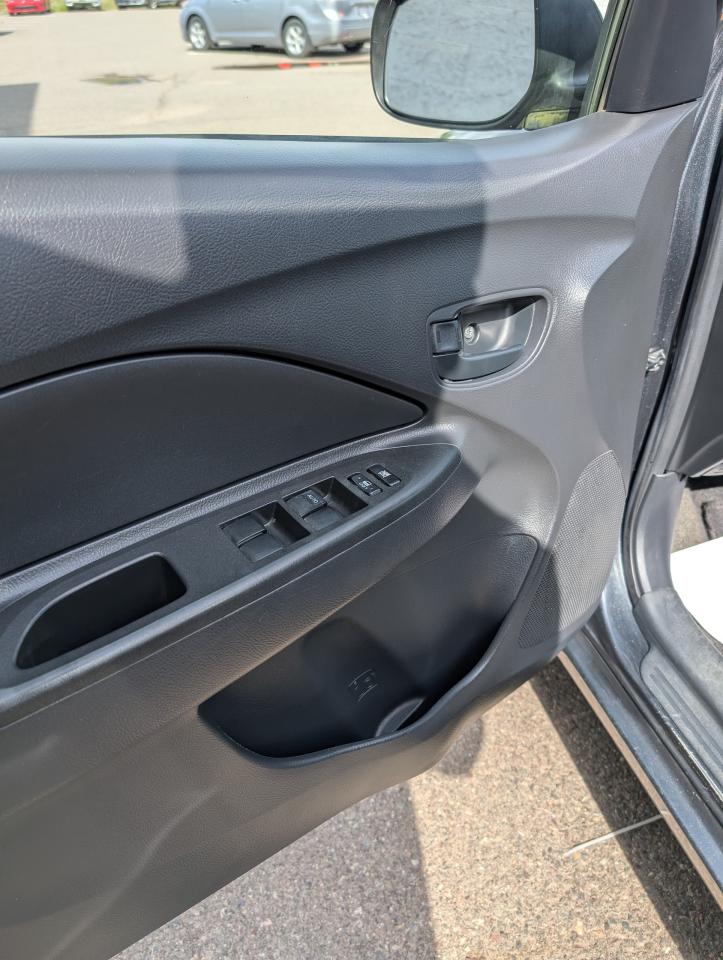 2008 Toyota Yaris BASE Photo
