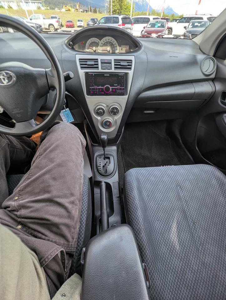 2008 Toyota Yaris BASE Photo