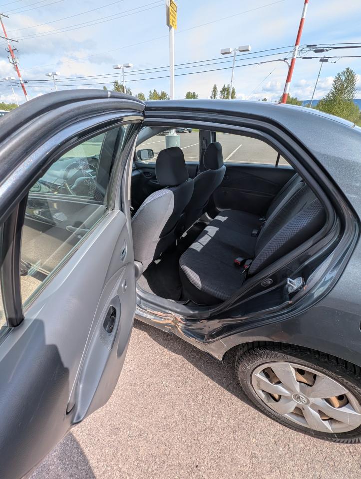 2008 Toyota Yaris BASE Photo