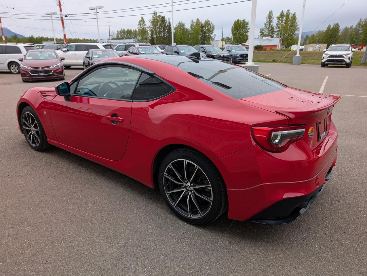 2017 Toyota 86 Base Photo4