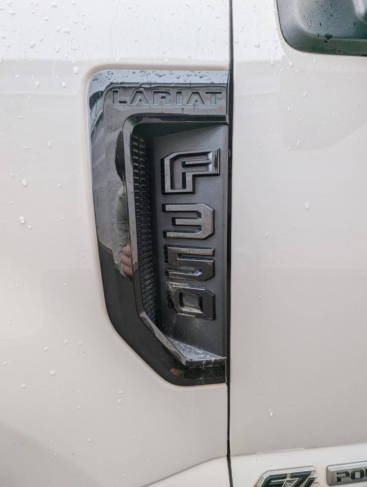 2020 Ford F-350 Super Duty SRW Lariat Photo