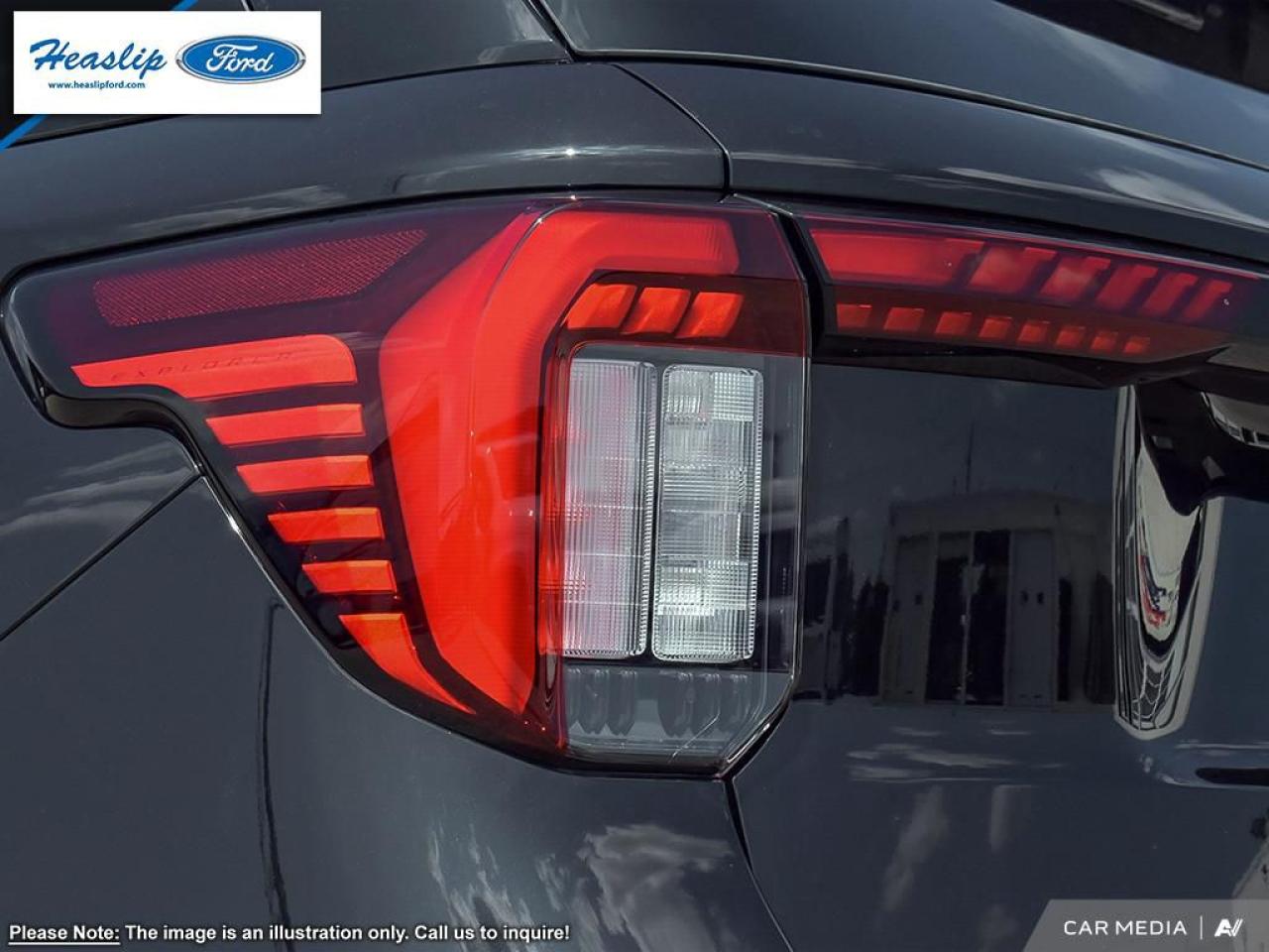2025 Ford Explorer Platinum Photo5