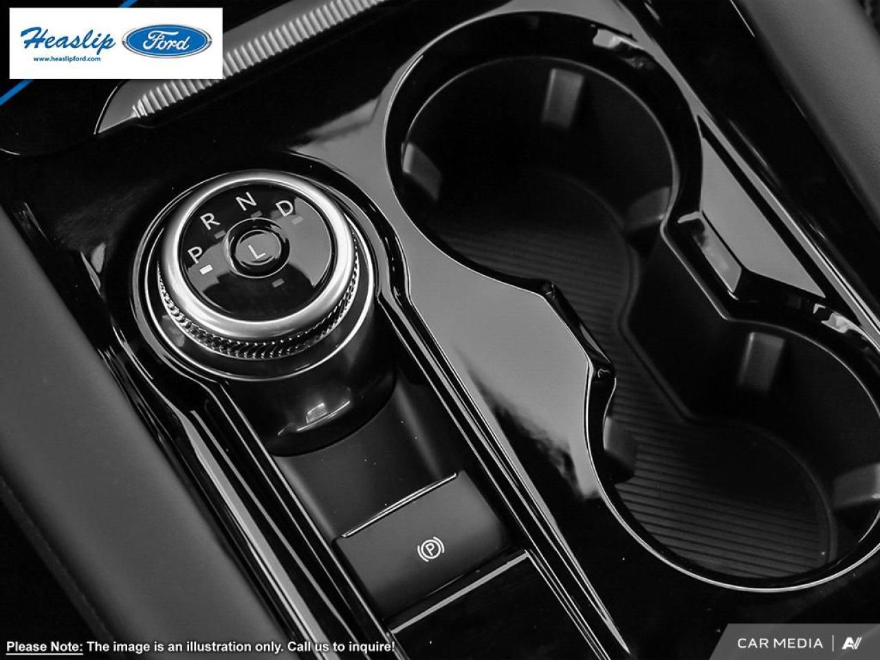 2025 Ford Explorer Platinum Photo5