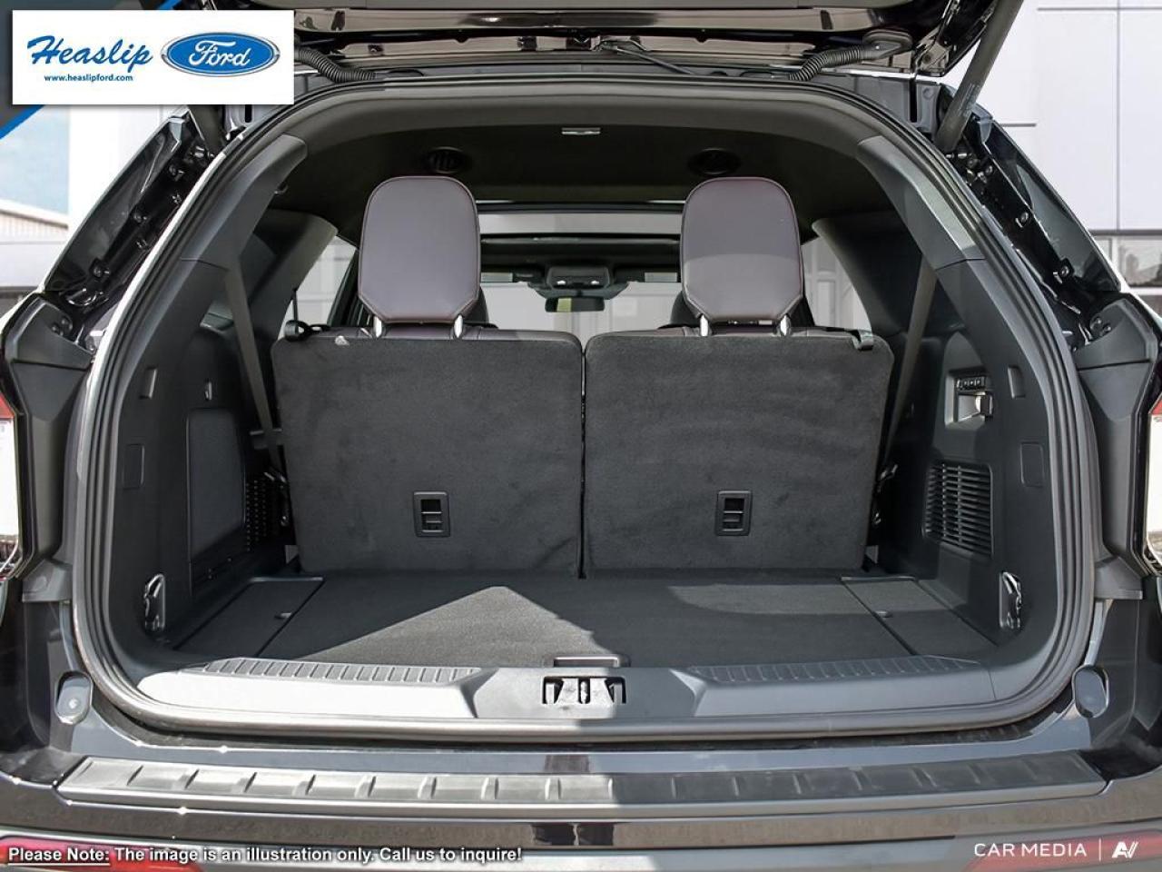 2025 Ford Explorer Platinum Photo5
