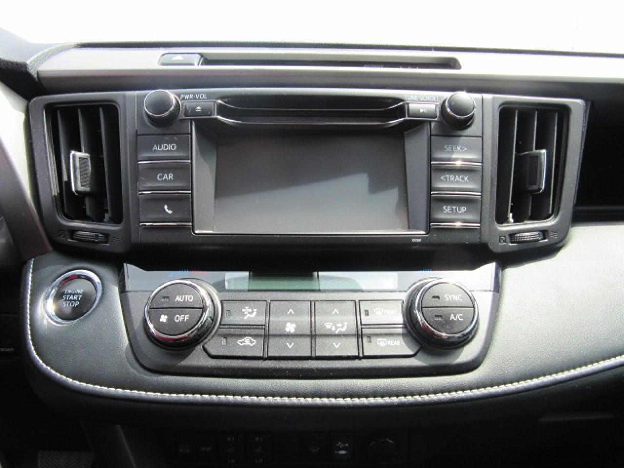 2018 Toyota RAV4 XLE Photo