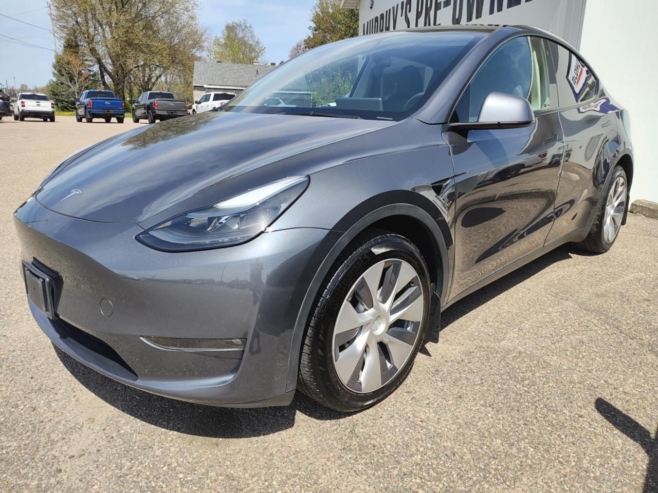 Used 2023 Tesla Model Y LONG RANGE for sale in Pembroke, ON