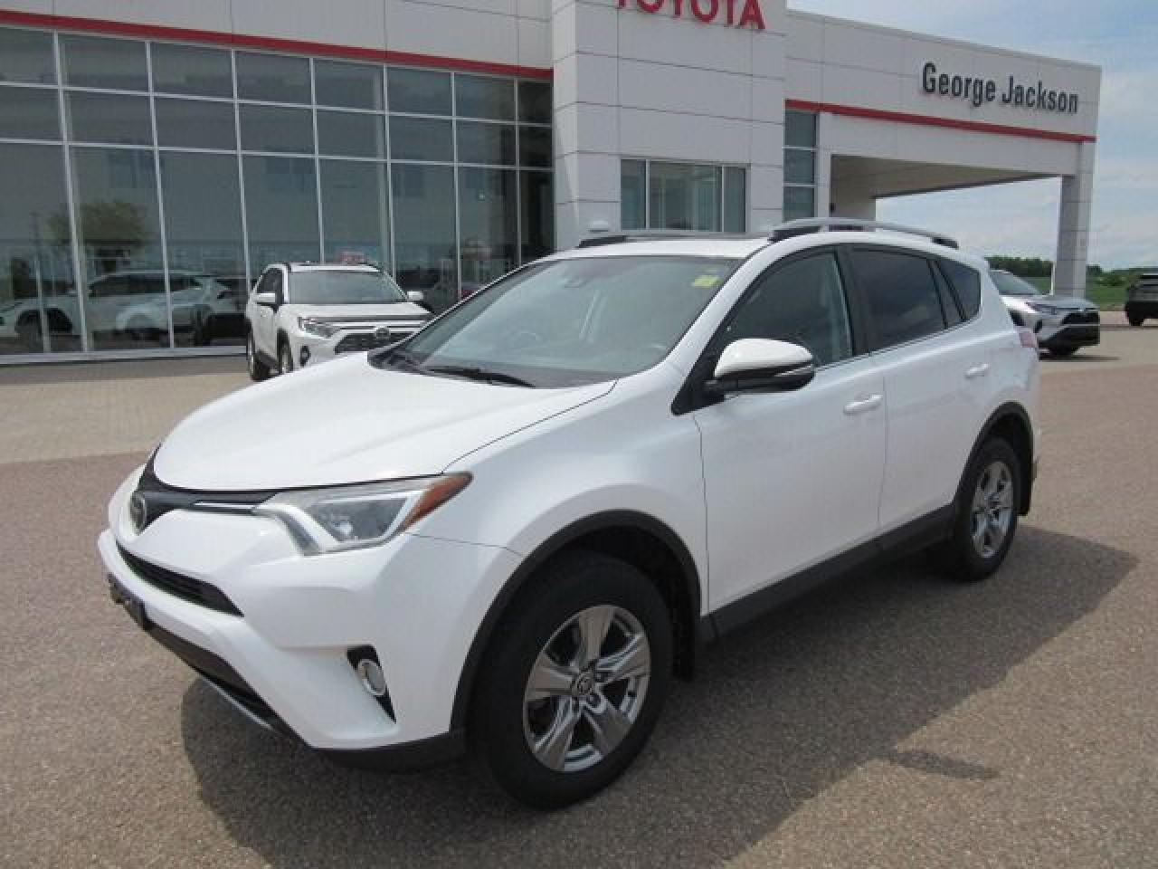 2018 Toyota RAV4 XLE - Photo #2