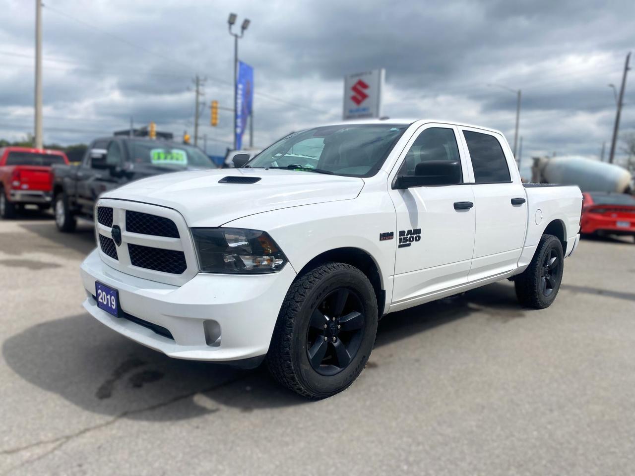 Used 2019 RAM 1500 Classic Express Crew Cab 4x4 ~Camera ~Bluetooth ~20's ~A/C for sale in Barrie, ON
