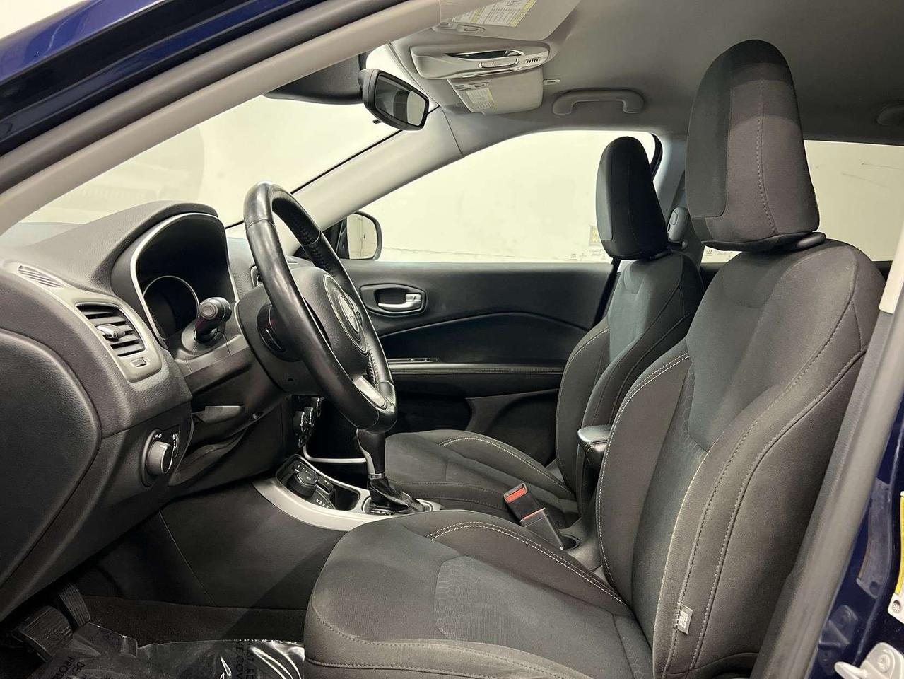 2018 Jeep Compass SPORT 4X4 | HEATED SEATS/ STEERING | REMOTE START Photo