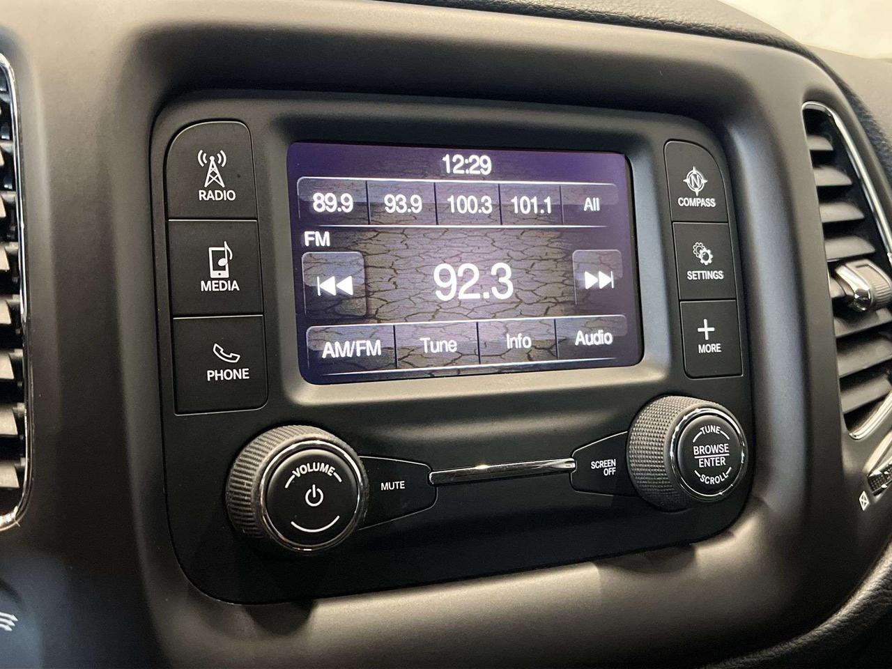 2018 Jeep Compass SPORT 4X4 | HEATED SEATS/ STEERING | REMOTE START Photo