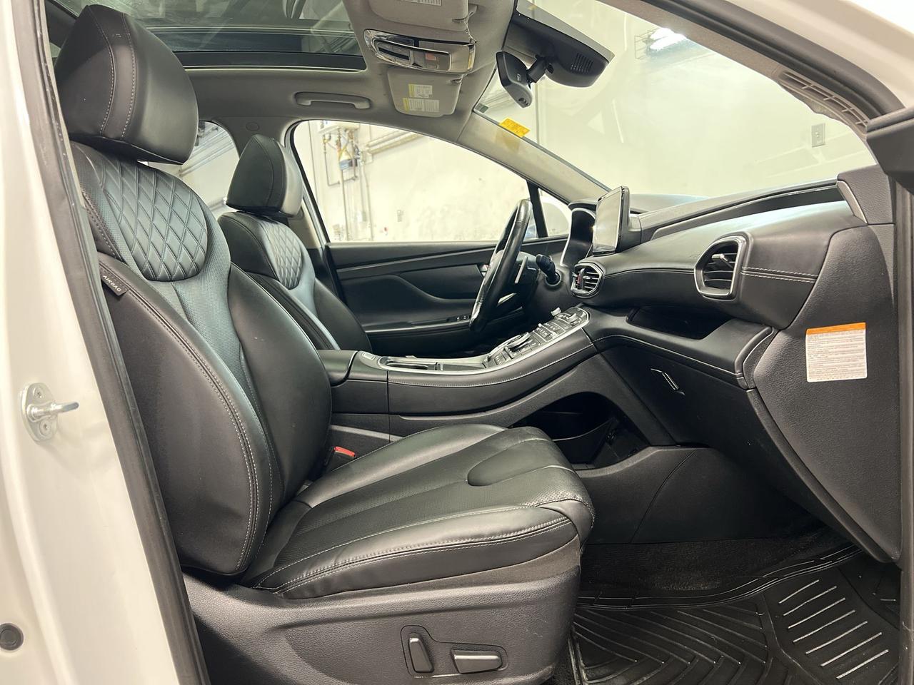 2023 Hyundai Santa Fe Hybrid LUXURY AWD|LEATHER|PANO ROOF|COOLED SEATS Photo