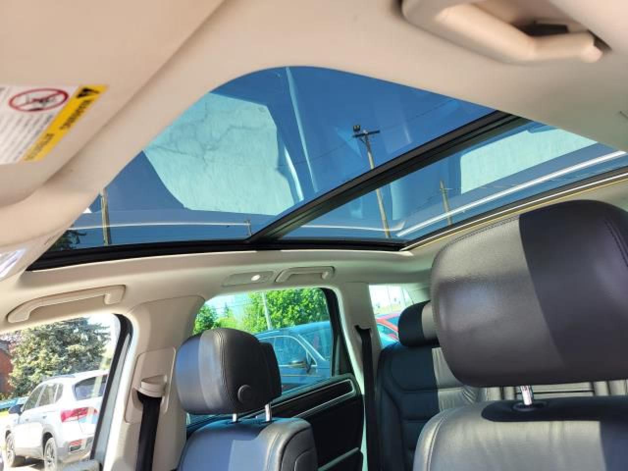 2015 Volkswagen Touareg TDI EXECUTIVE Photo38