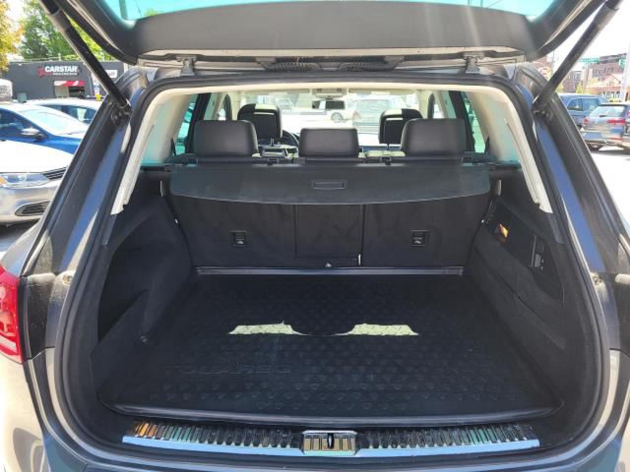 2015 Volkswagen Touareg TDI EXECUTIVE Photo41