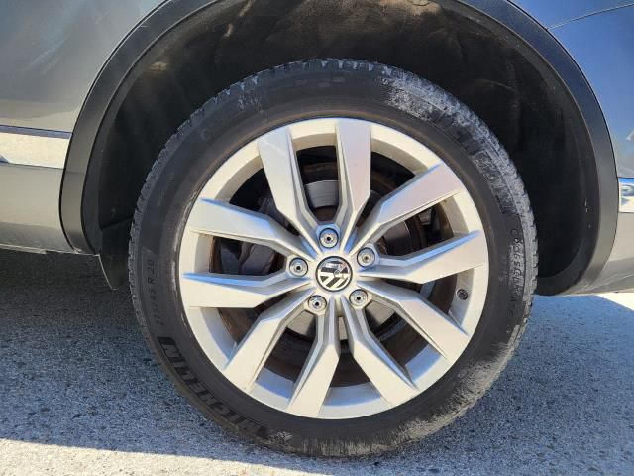 2015 Volkswagen Touareg TDI EXECUTIVE Photo43