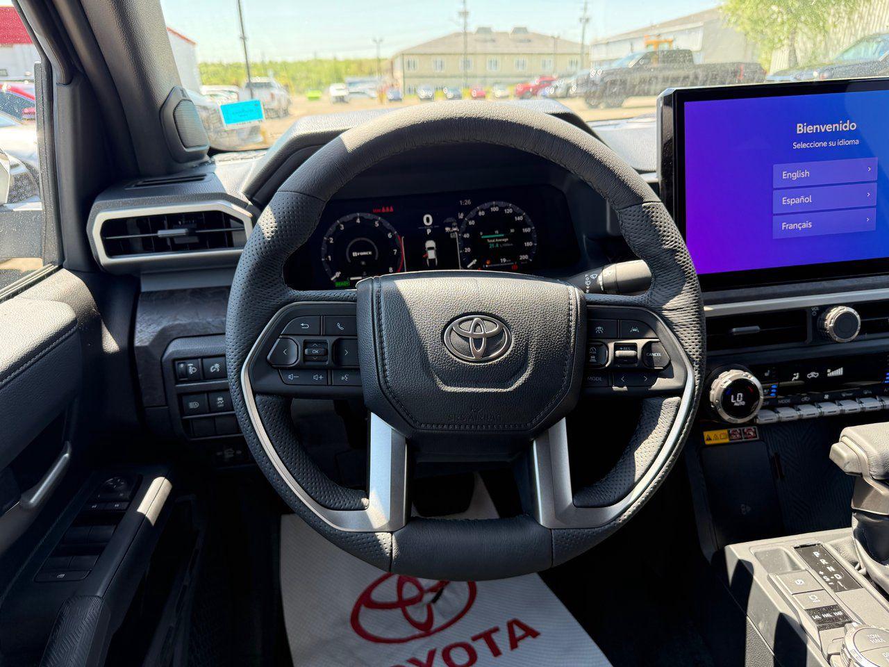 2025 Toyota Tacoma Hybrid Limited Photo
