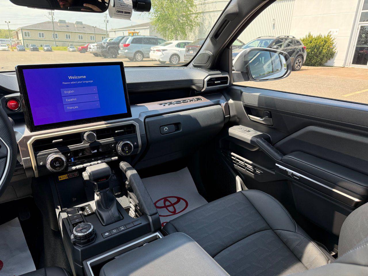 2025 Toyota Tacoma HYBRID TRD Off Road Premium Photo
