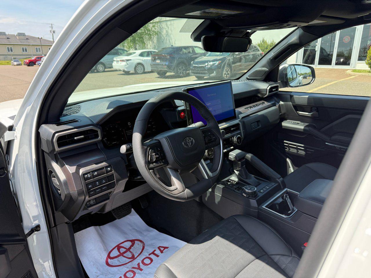 2025 Toyota Tacoma HYBRID TRD Off Road Premium Photo