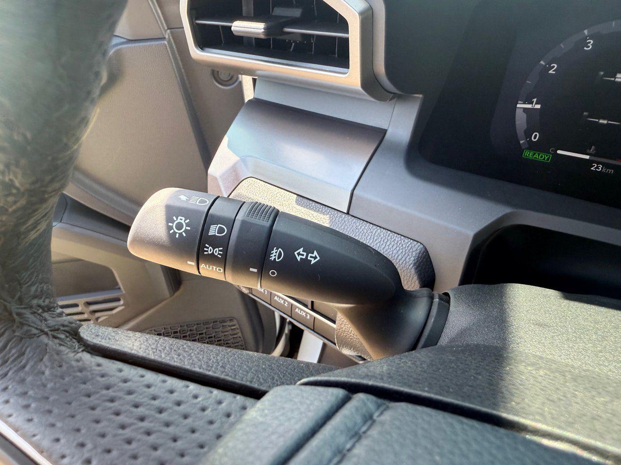 2025 Toyota Tacoma HYBRID TRD Off Road Premium Photo