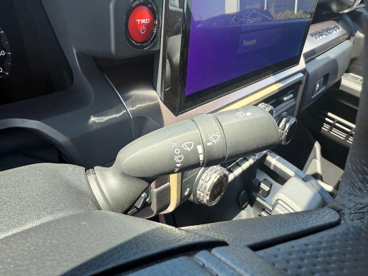 2025 Toyota Tacoma HYBRID TRD Off Road Premium Photo