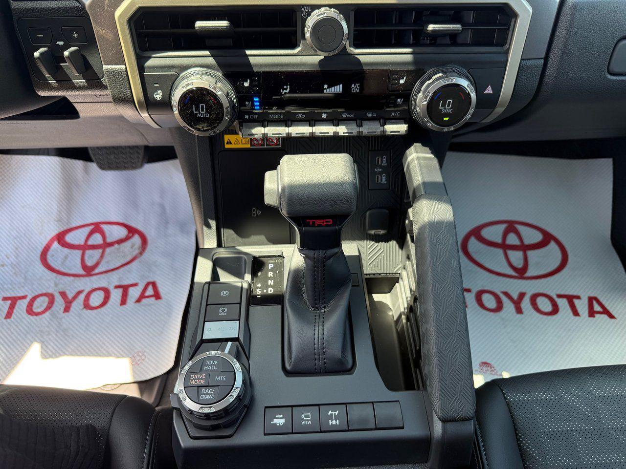 2025 Toyota Tacoma HYBRID TRD Off Road Premium Photo
