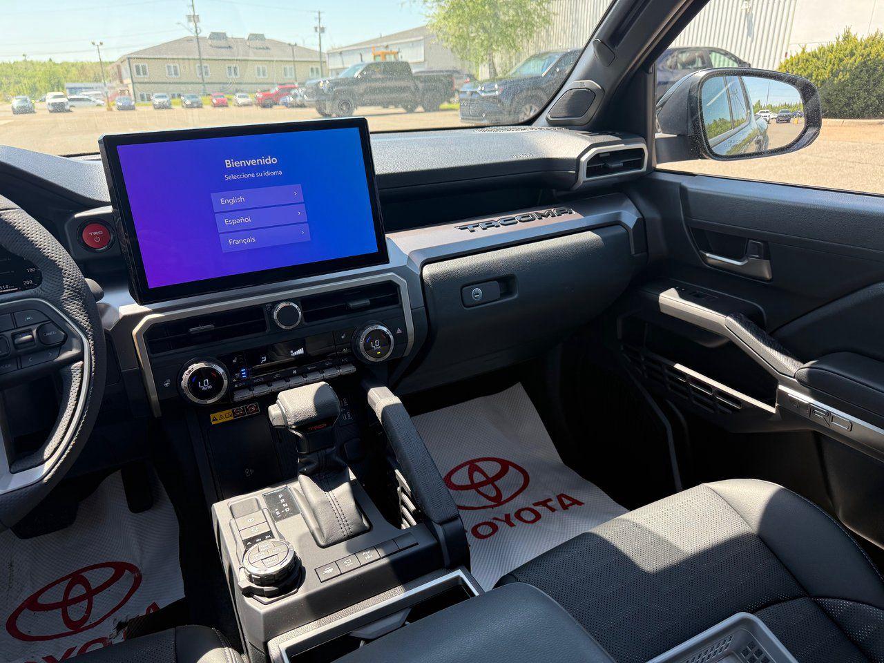 2025 Toyota Tacoma HYBRID TRD Off Road Premium Photo