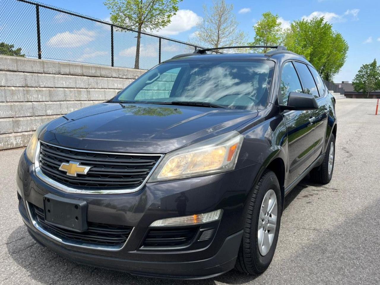 Used 2014 Chevrolet Traverse LS 4dr SUV (3.6L 6cyl 6A) for sale in Mississauga, ON