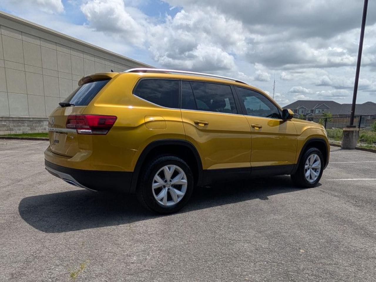 2018 Volkswagen Atlas Comfortline  **GOLDEN NUGGET** Photo4