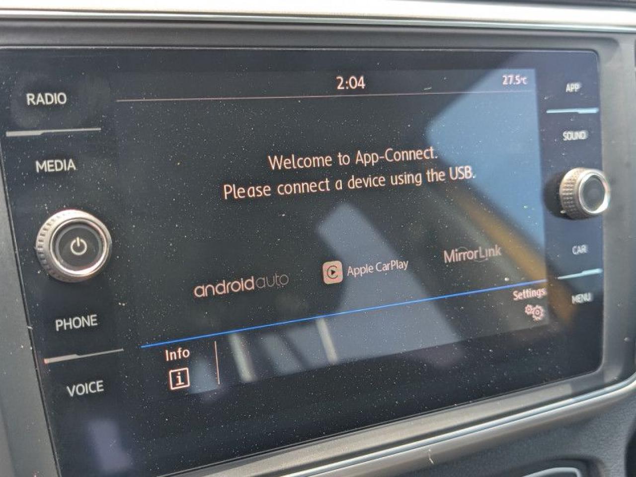 2018 Volkswagen Atlas Comfortline  **GOLDEN NUGGET** Photo