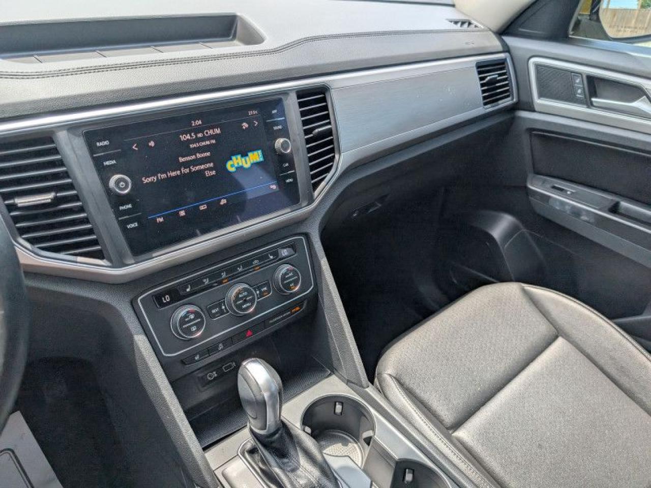 2018 Volkswagen Atlas Comfortline  **GOLDEN NUGGET** Photo