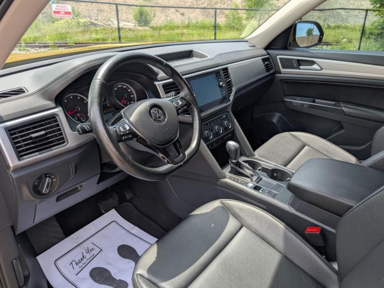 2018 Volkswagen Atlas Comfortline  **GOLDEN NUGGET** Photo