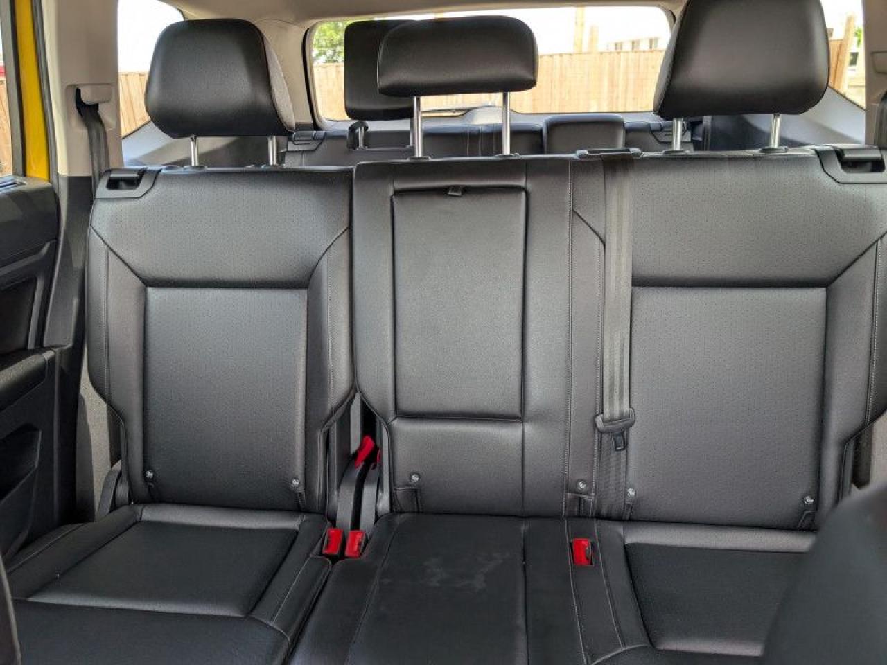2018 Volkswagen Atlas Comfortline  **GOLDEN NUGGET** Photo