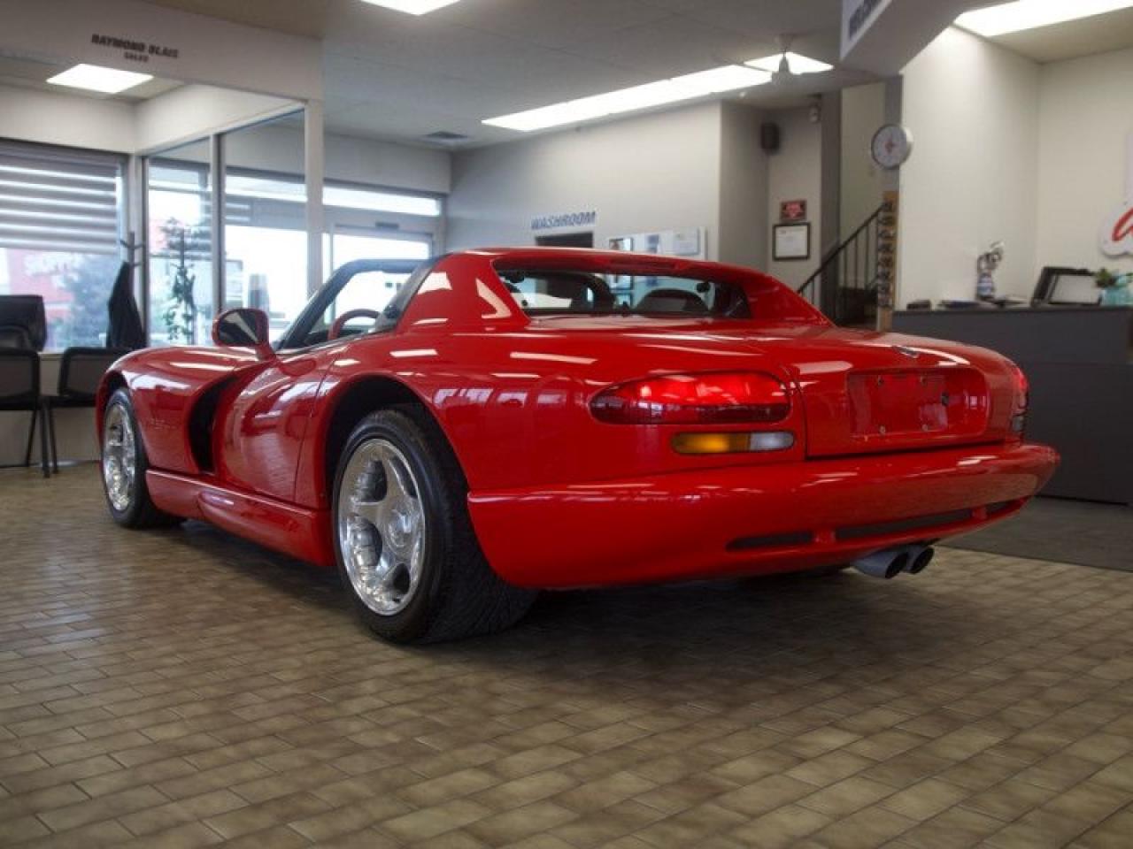 1997 Dodge Viper RT/10  **ONLY 117 MADE - COLLECTOR CAR** Photo
