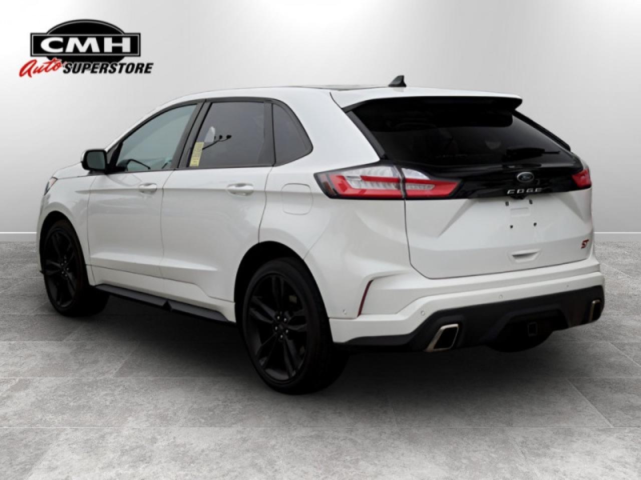 2022 Ford Edge ST  **PANORAMIC SUNROOF** Photo2