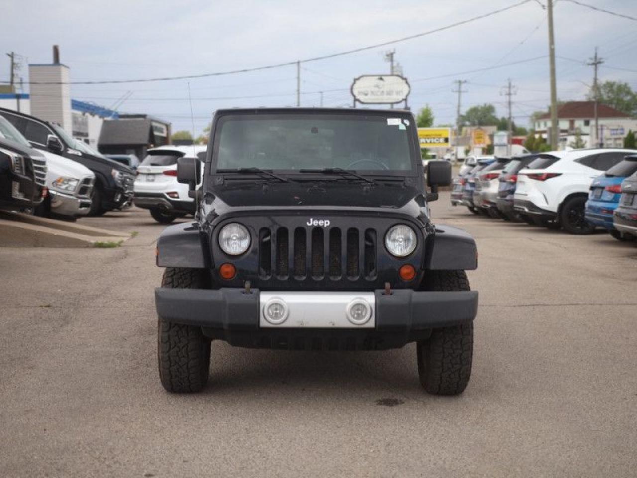2010 Jeep Wrangler Sahara  **LOW KMS - MANUAL** Photo