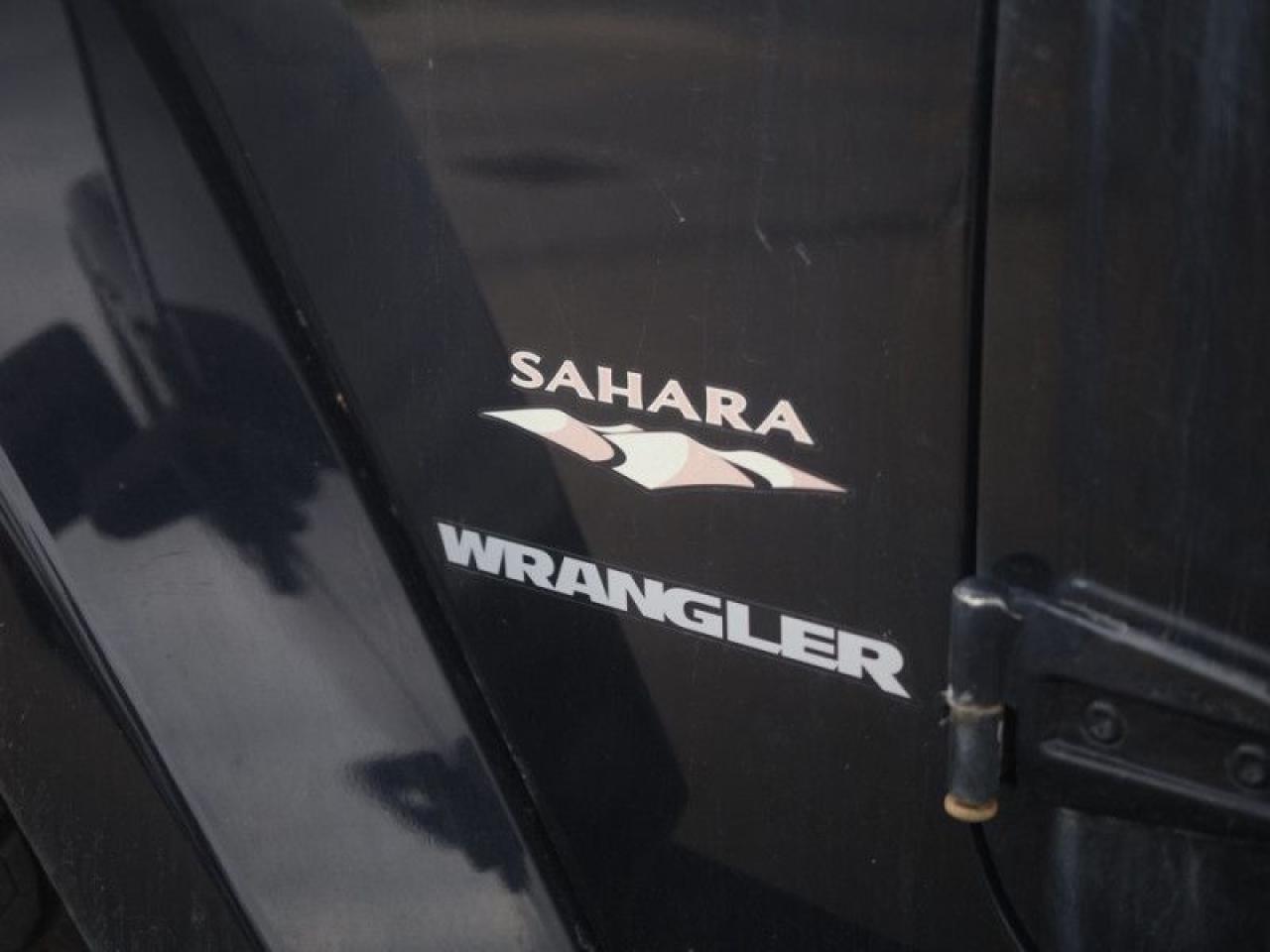 2010 Jeep Wrangler Sahara  **LOW KMS - MANUAL** Photo