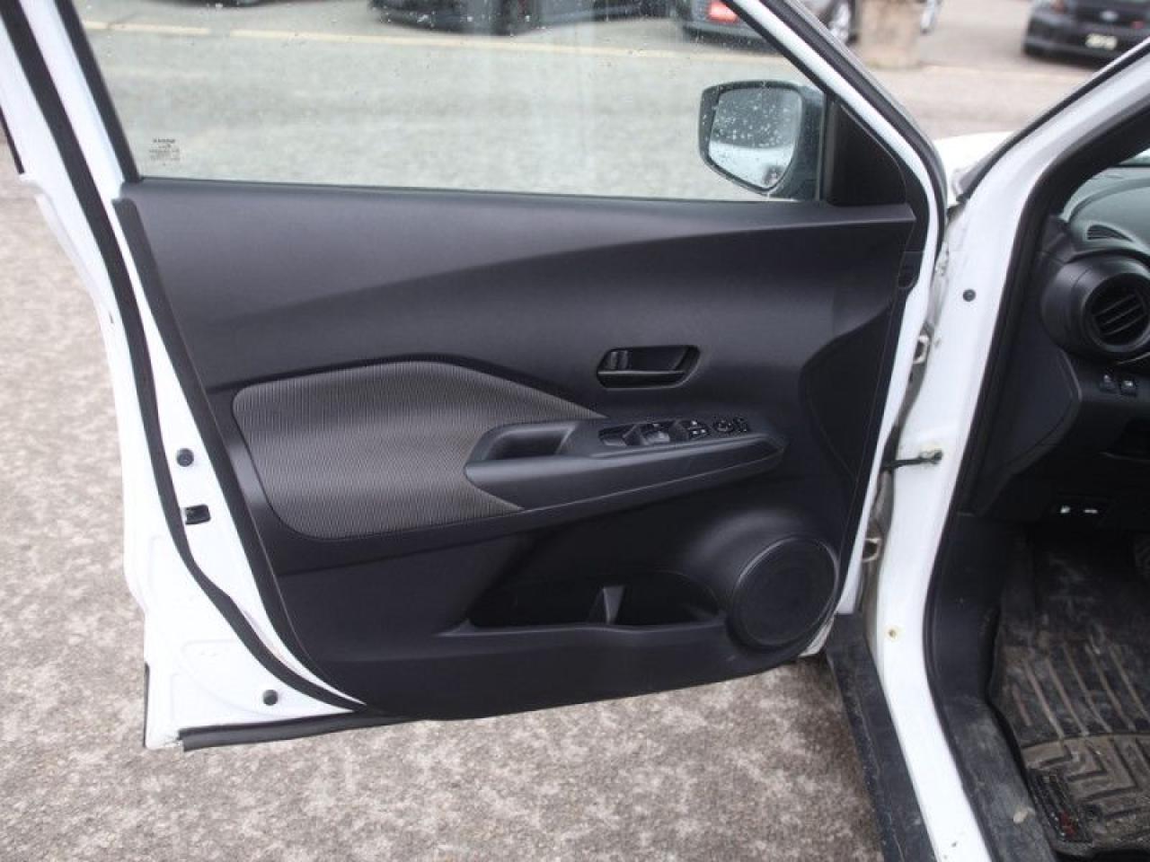 2019 Nissan Kicks S  **LOW KMS - 19 SERVICE RECORDS** Photo