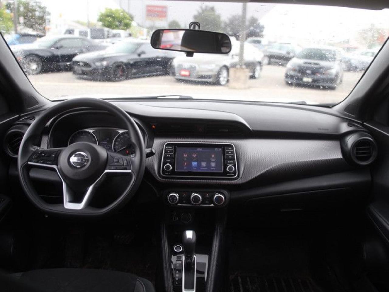 2019 Nissan Kicks S  **LOW KMS - 19 SERVICE RECORDS** Photo