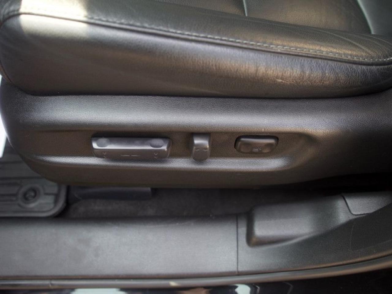 2017 Honda Pilot EX-L RES  **SUNROOF - REAR DVD** Photo