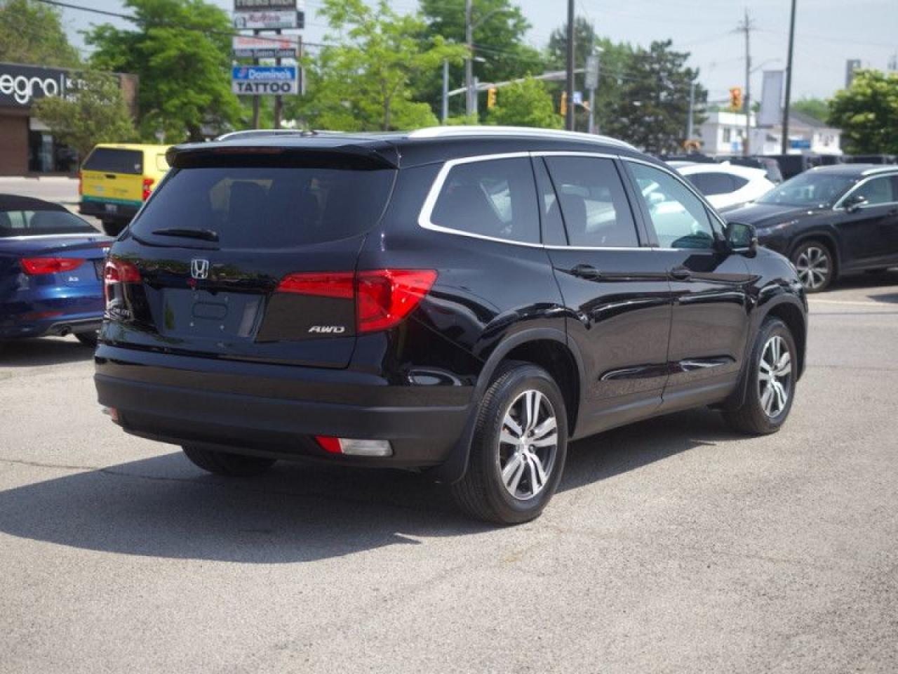 2017 Honda Pilot EX-L RES  **SUNROOF - REAR DVD** Photo3
