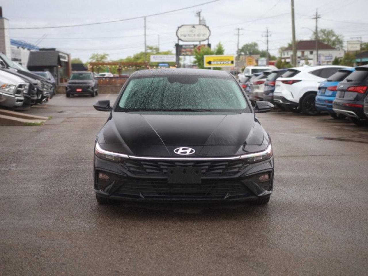 2024 Hyundai Elantra Preferred IVT  **HTD SEATS - LANE ASSIST** Photo4