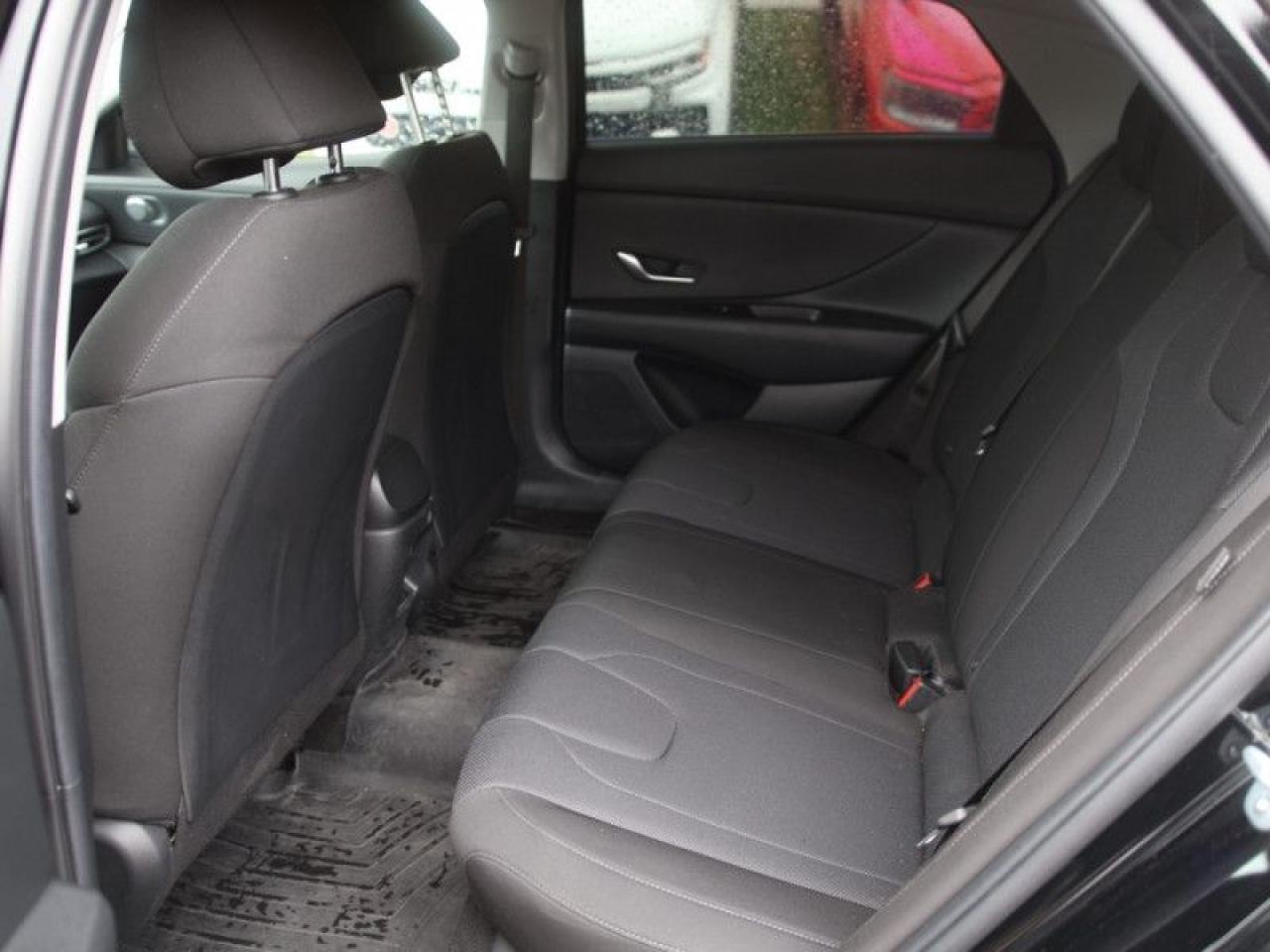2024 Hyundai Elantra Preferred IVT  **HTD SEATS - LANE ASSIST** Photo