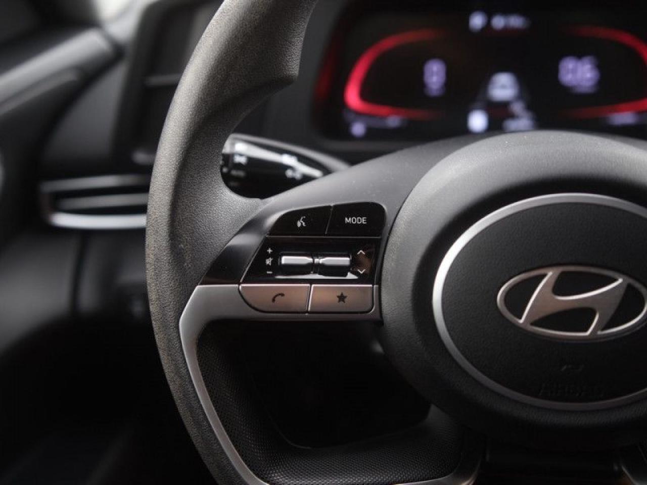 2024 Hyundai Elantra Preferred IVT  **HTD SEATS - LANE ASSIST** Photo