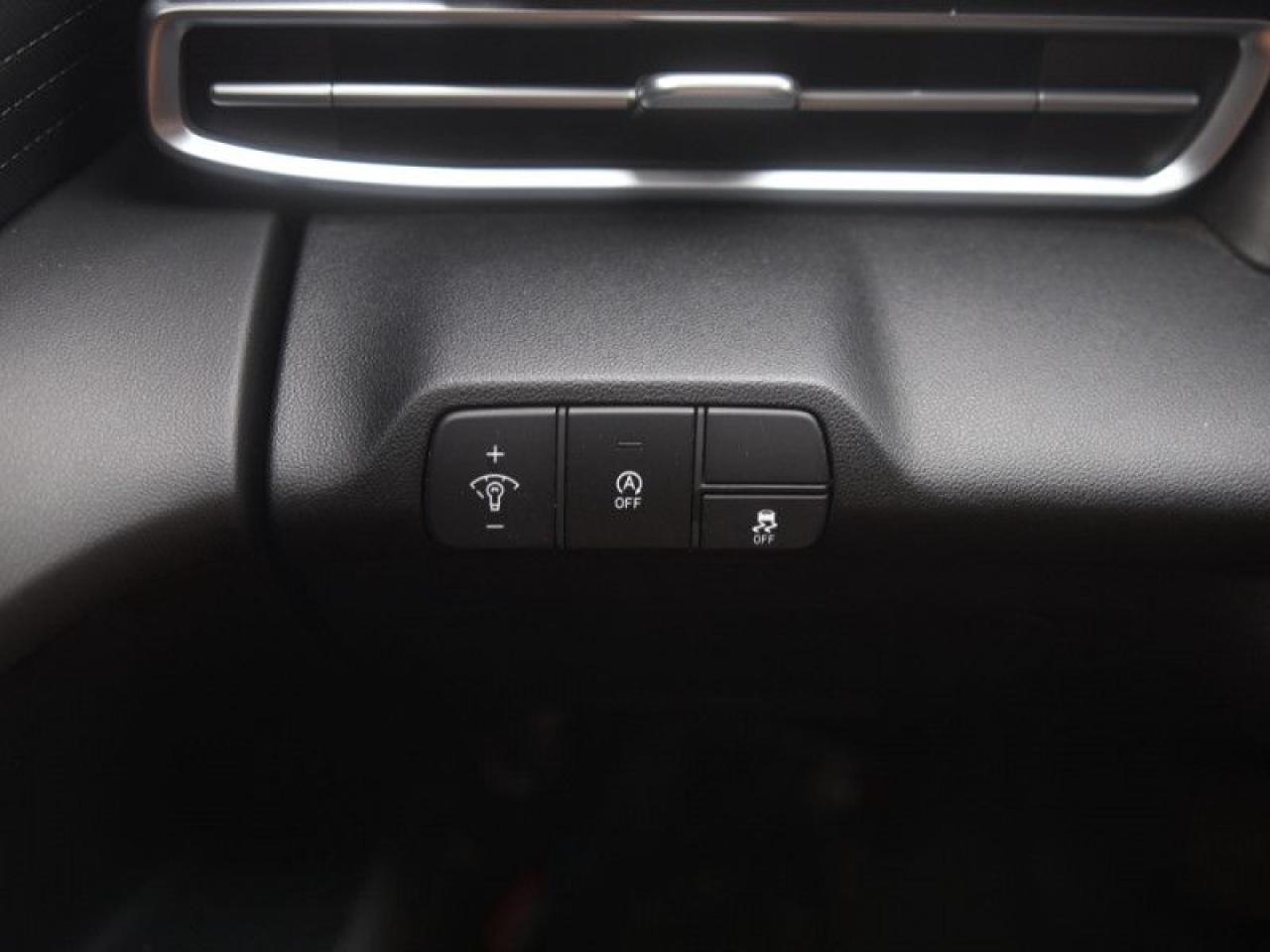 2024 Hyundai Elantra Preferred IVT  **HTD SEATS - LANE ASSIST** Photo