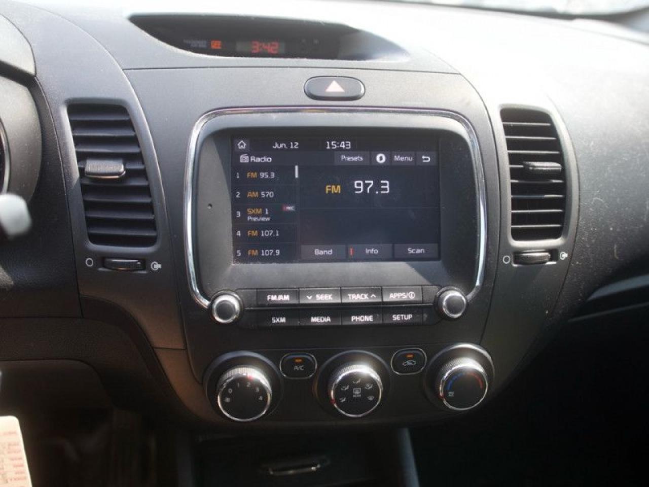 2018 Kia Forte5 LX+  **23 SERVICE RECORDS - NO ACCIDENTS** Photo