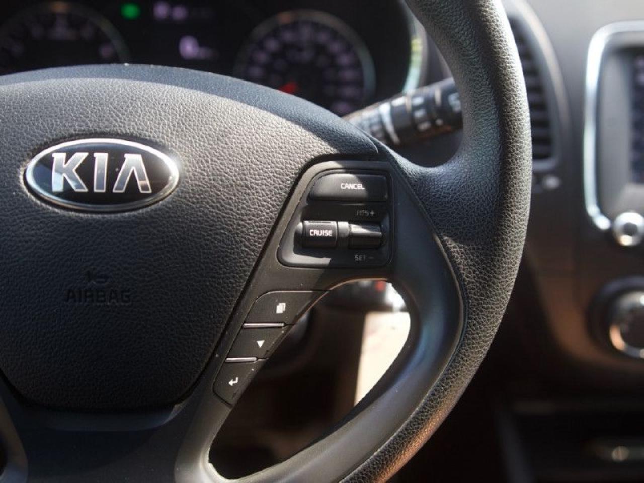 2018 Kia Forte5 LX+  **23 SERVICE RECORDS - NO ACCIDENTS** Photo