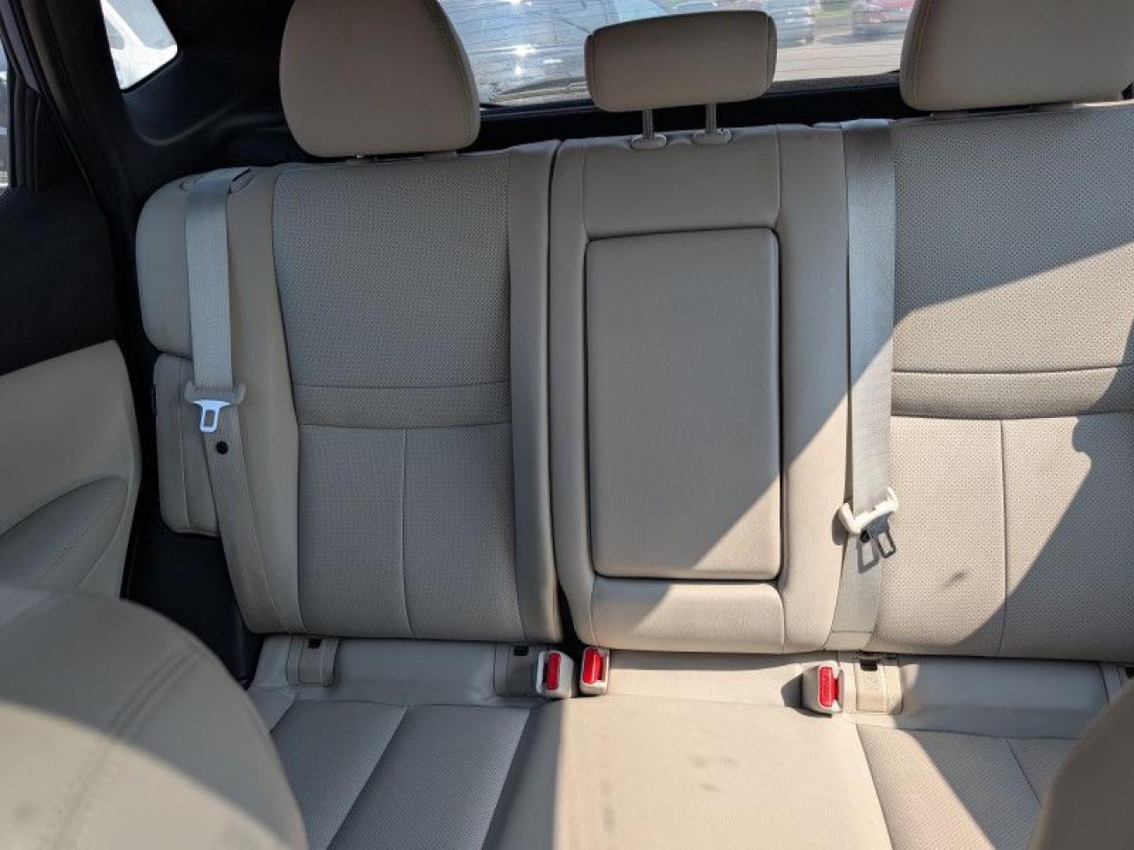 2023 Nissan Qashqai SL Platinum Package  **SUNROOF** Photo