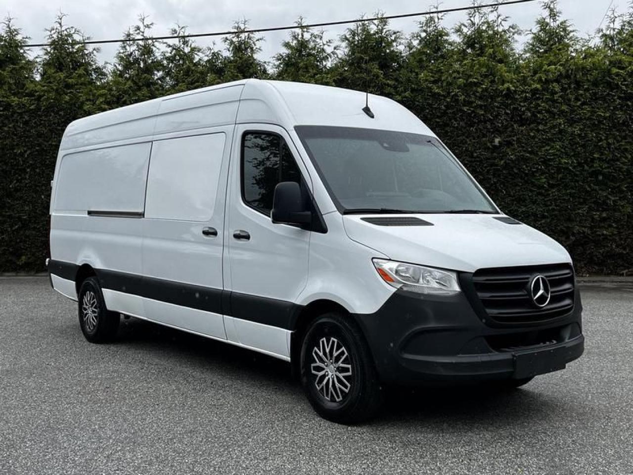 Used 2019 Mercedes-Benz Sprinter 3500 High Roof  Cargo Van 170-inch WheelBase for sale in Burnaby, BC
