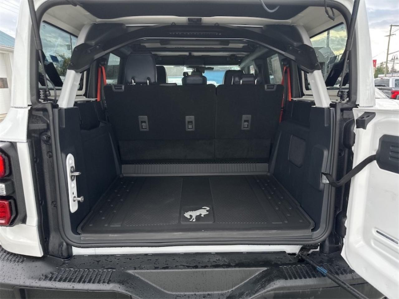 2025 Ford Bronco Raptor  - Leather Seats Photo5