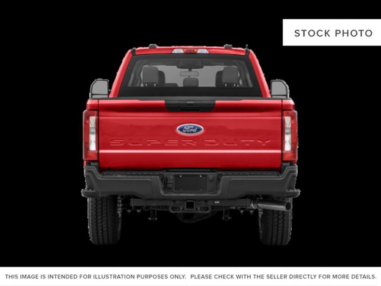 2025 Ford F-350 Super Duty DRW XLT Photo3